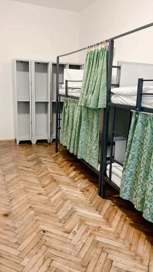 Hostel Do-Re-Mi براغ المظهر الخارجي الصورة