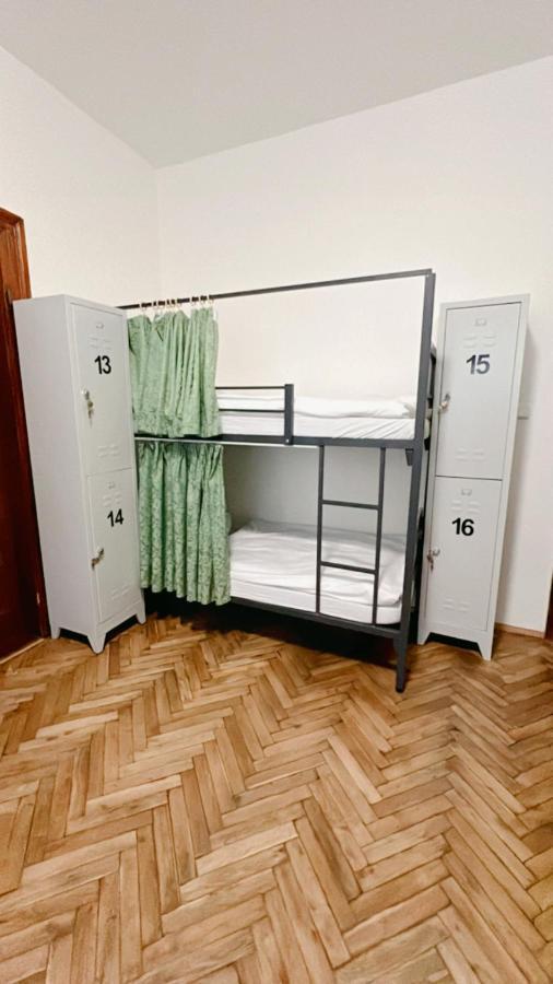 Hostel Do-Re-Mi براغ المظهر الخارجي الصورة